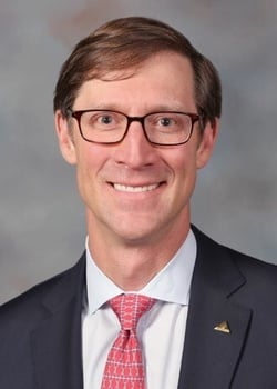 AlanMcKnightHeadshot